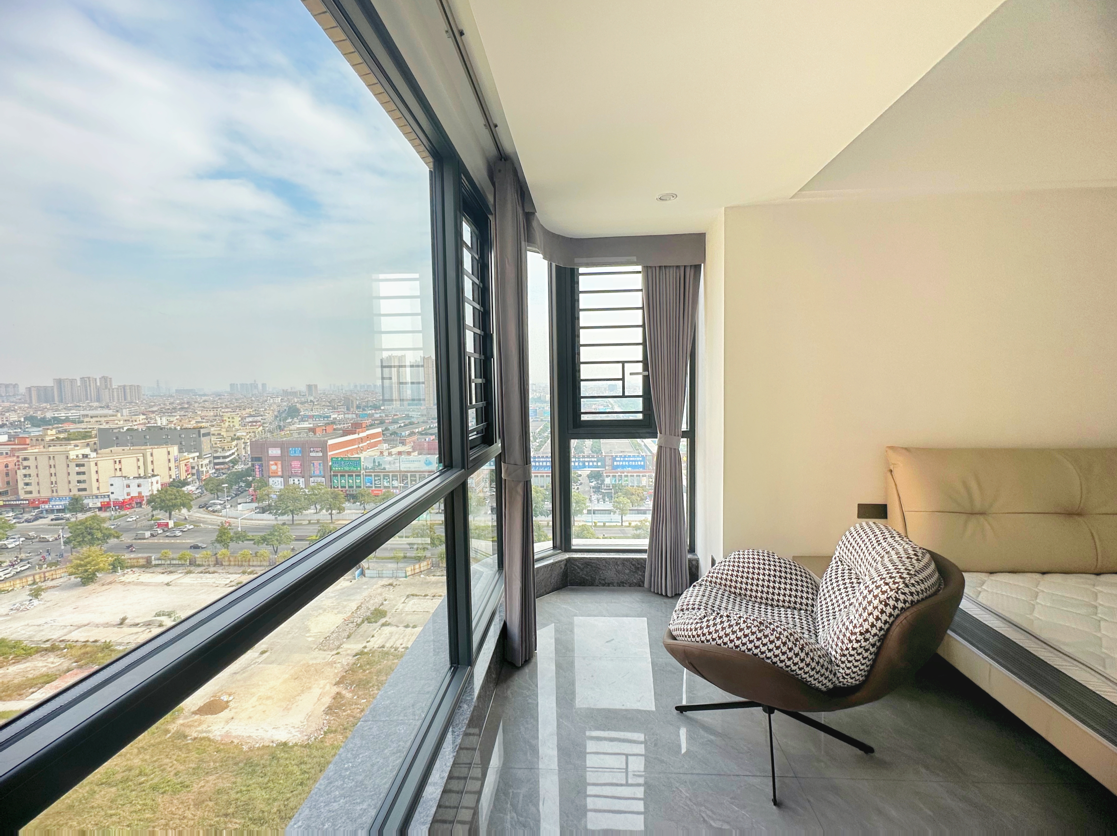 cbb3bf475772f9a0403040bae649899